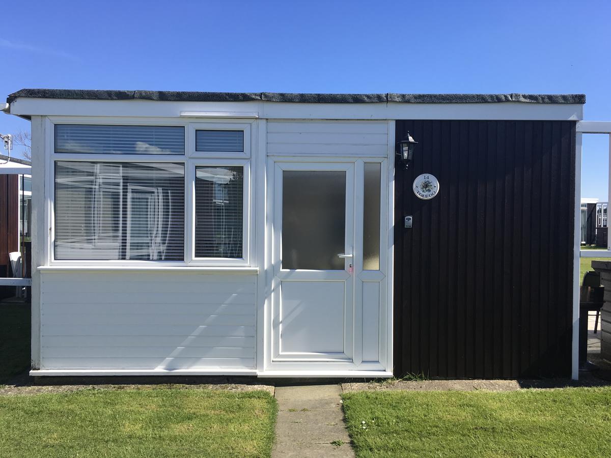50 Toledo, Selsey Country Club Villa Exterior photo