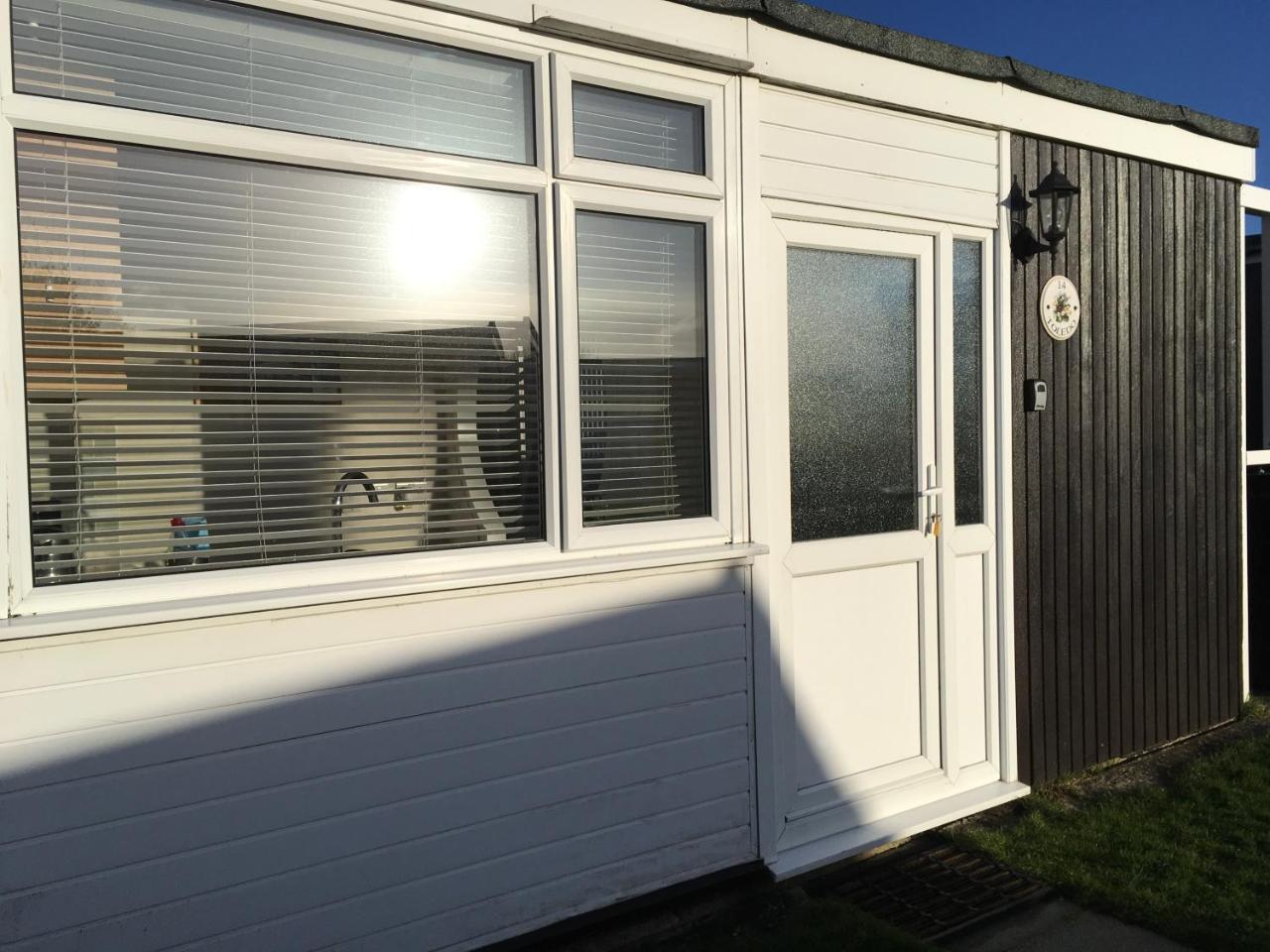 50 Toledo, Selsey Country Club Villa Exterior photo